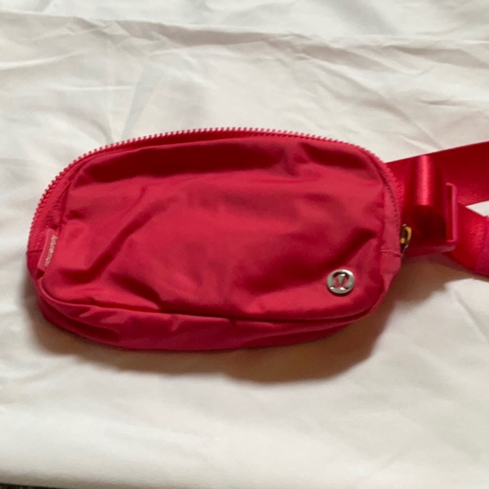 Lululemon Belt Bag